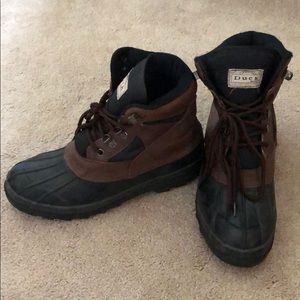 Duck boots